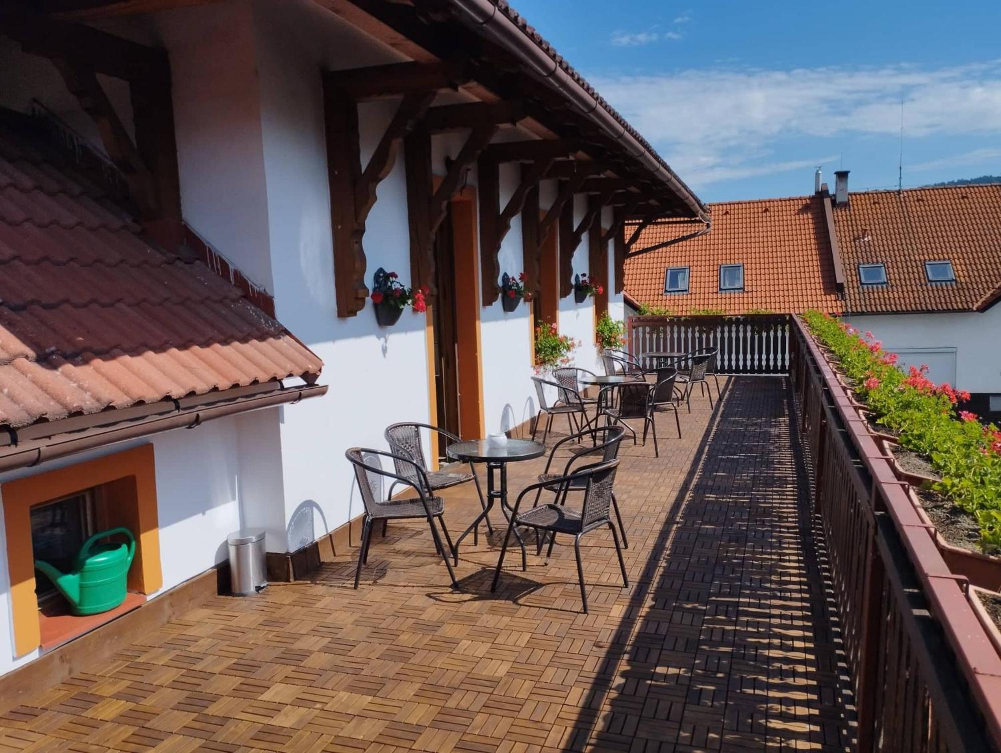 Penzion Restaurace U Helferu Libuň Εξωτερικό φωτογραφία